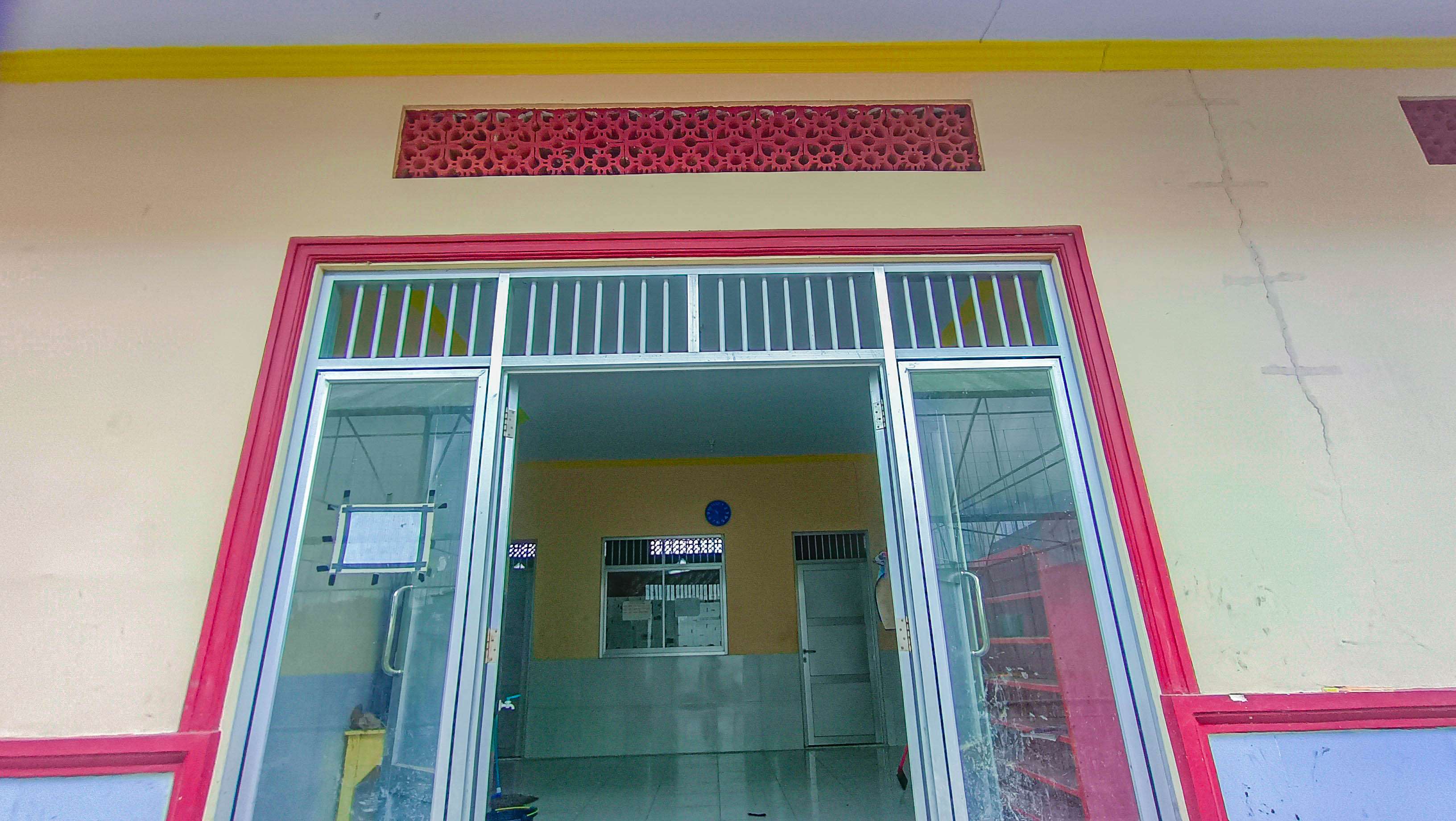 Fasilitas Fasilitas 13